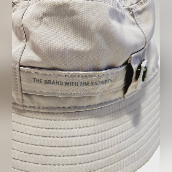 Adidas Foldable Bucket Cap Silver Dawn/Violet Hat One Size EUC - Picture 6 of 10